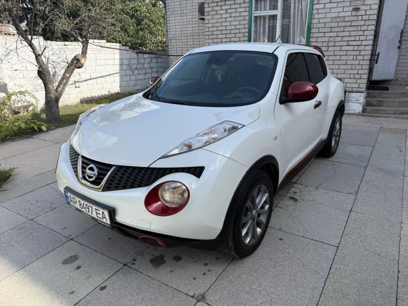 Nissan Juke 1.6 — фото 6