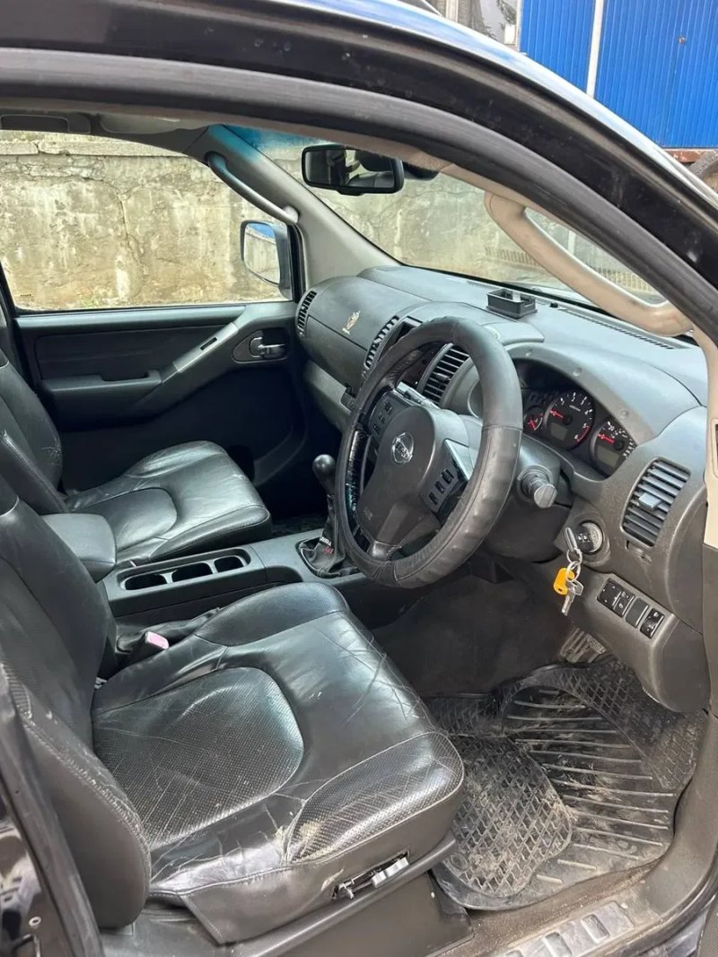Nissan Navara D40 2006 рік 2,5 Дизель Механіка Повний привід 4Х4 Гарний Пікап — фото 4