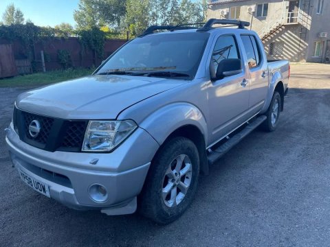 Nissan Navara D40( Ніссан навара Д40) 2006 рік 2,5 Дизель  Автомат Повний привід 4Х4