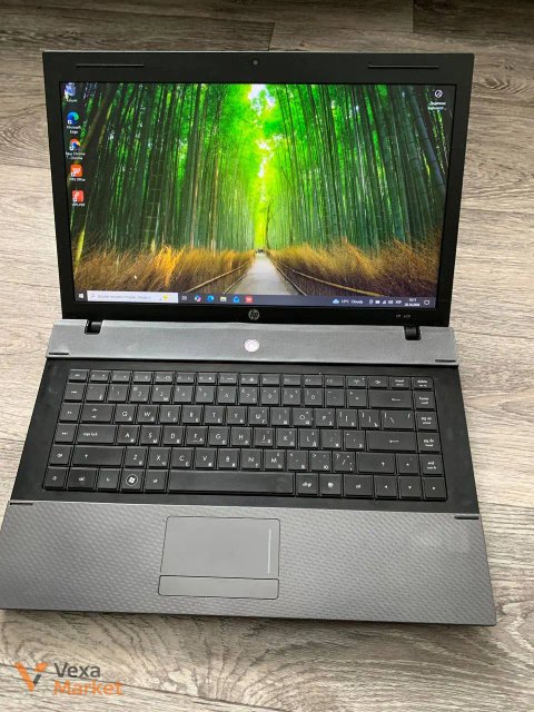 Ноутбук HP у хорошому стані з оригінальним зарядним пристроєм