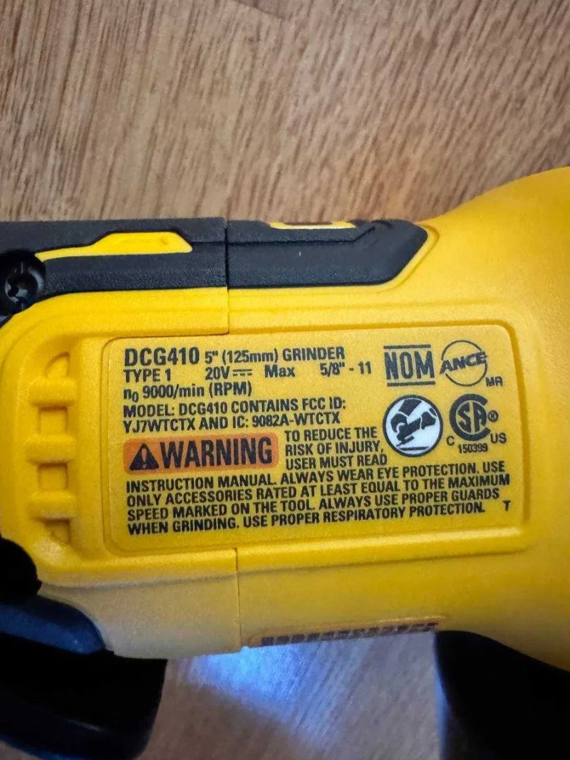 Нова оригінальна акумуляторна болгарка УШМ DeWalt DCG410 20V з США 2026 рік збірка — фото 3