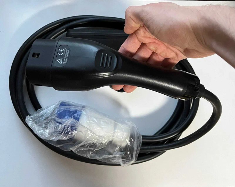 Нова оригінальна зарядка Type 1, Type 2, Tesla, GBT, 7 кВт / 3.5 кВт, 32А / 16А, Wi-Fi