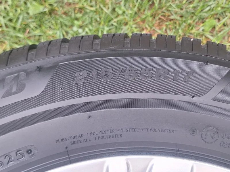 Нова зимова шина BRIDGESTONE Blizzak 6 215 65 17 — фото 7