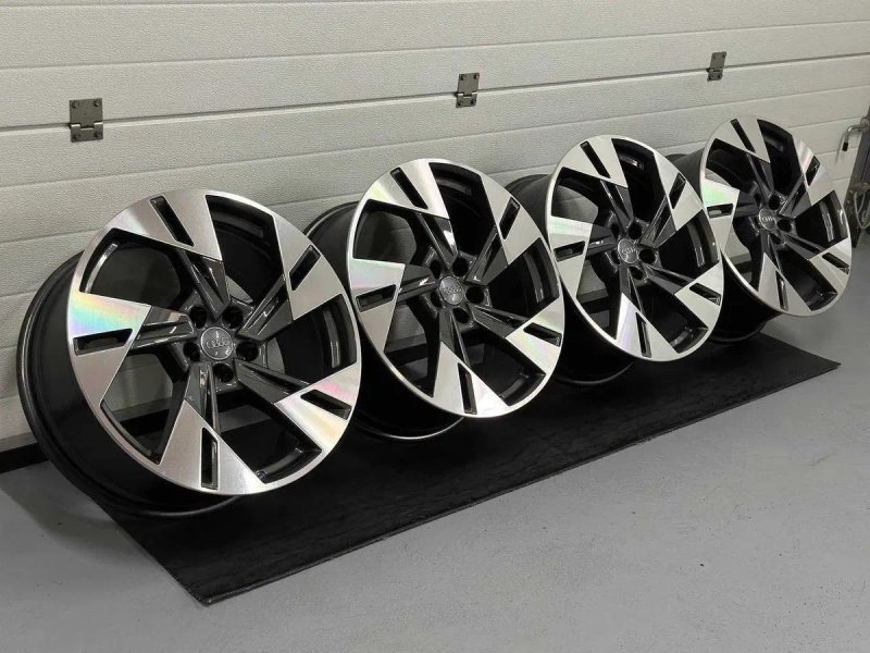 Нові диски 5x112 R20 Орігінал Audi E tron Q3 Q4 Q5 SQ5 Q7 Q8 A4 A5 A6 A7 A8 VW Touareg Tiguan Amarok ID 4 ID5 6 Kodiaq — фото 6