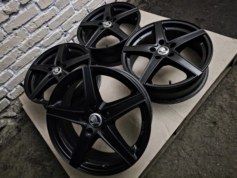 Нові R17 5x112 | Original | Germany | Skoda/Volkswagen/Audi/Seat/Cupra.. | VAG | Рідна фарба, ідеальний заводський стан, без дефектів | Преміум диски — фото 2