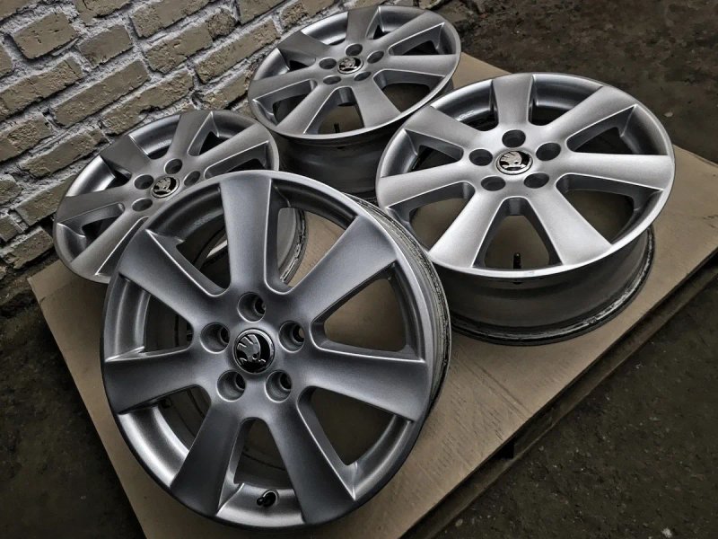 Нові R17 5x112 | Original | Germany | Skoda/Volkswagen/Seat/Audi/Cupra.. | VAG | Рідна фарба, ідеальний заводський стан, без дефектів | Преміум диски — фото 2