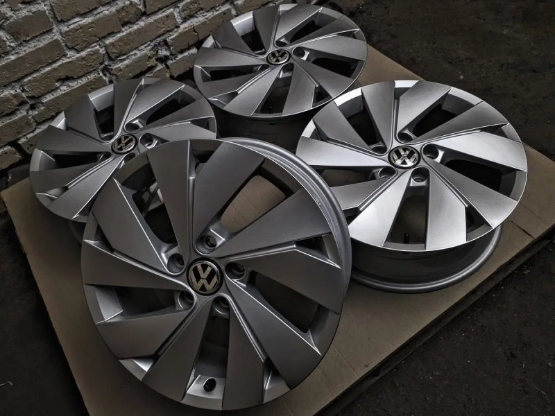 Нові R17 5x112 | Original | Volkswagen/Skoda/Seat/Audi/Cupra... | VAG | Комплект / 4шт | Рідна фарба, ідеальний заводський стан | Преміум диски — фото 2