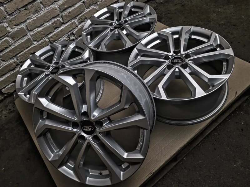 Нові R18 5x108 | Original | Germany | Ford/Jaguar/Volvo/Lincoln/Renault/Land | Range Rover... | Рідна фарба, ідеальний заводський стан | Преміум диски — фото 2
