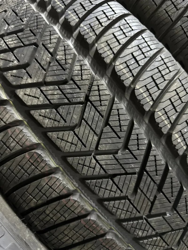 Нові шини 255/50/20 Pirelli R20 зима Скорпіон комплект резина — фото 3
