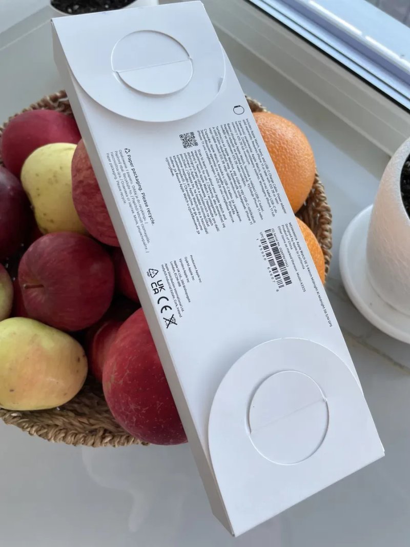 НОВИЙ Apple Watch SE 3 Midnight 44 mm GPS (MEHN4MP/A) — фото 2
