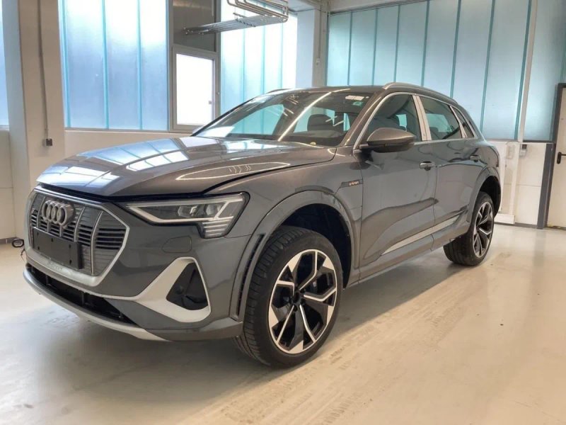 Новий мотор Audi E-Tron S — фото 2