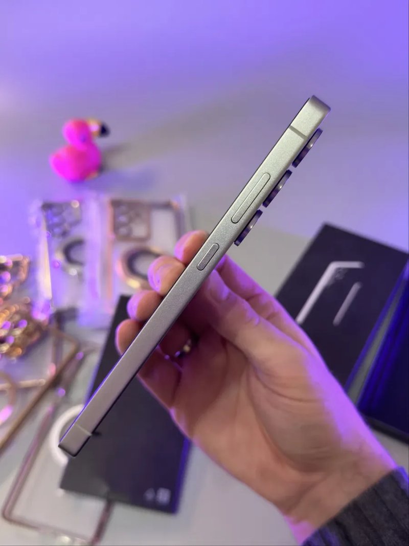 НОВИЙ стан Samsung Galaxy s25 ultra 12/256 Європа 100% акумулятор + 5 ЧОХЛІВ | ввесь комплект дві фізичні карточки всі мови у системі — фото 3