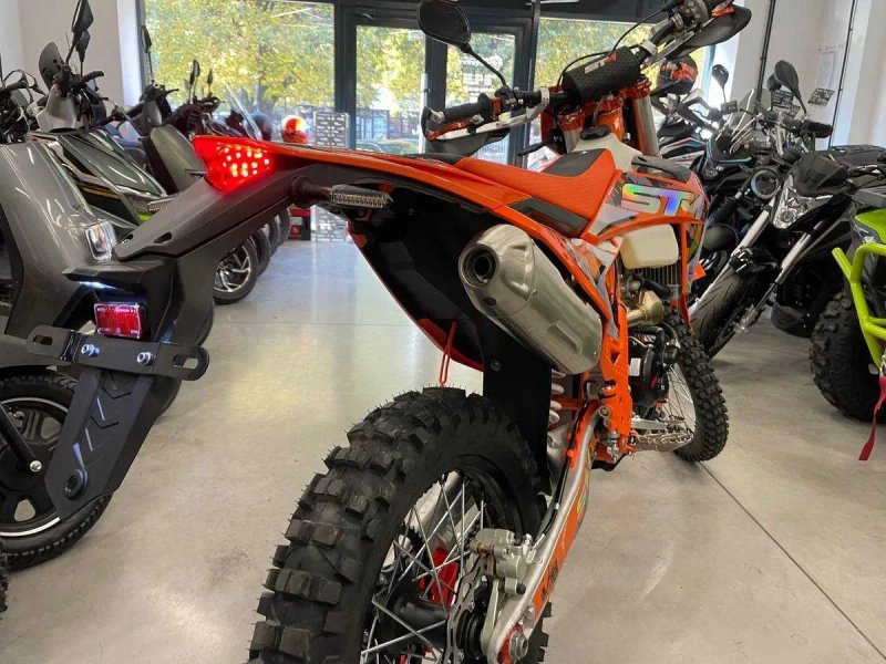 Новий STN V8 Enduro Рівне Артмото — фото 3