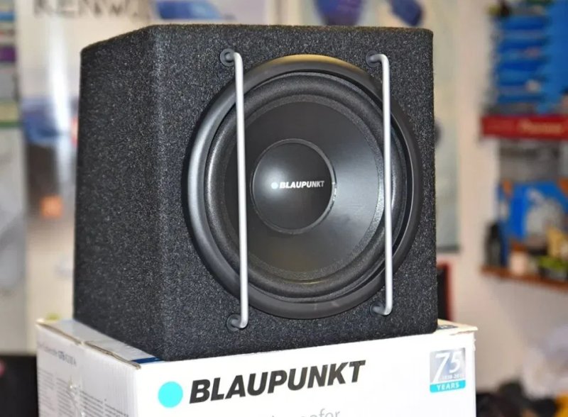 Новый Активный сабвуфер Blaupunkt GTB 8200 A — фото 2