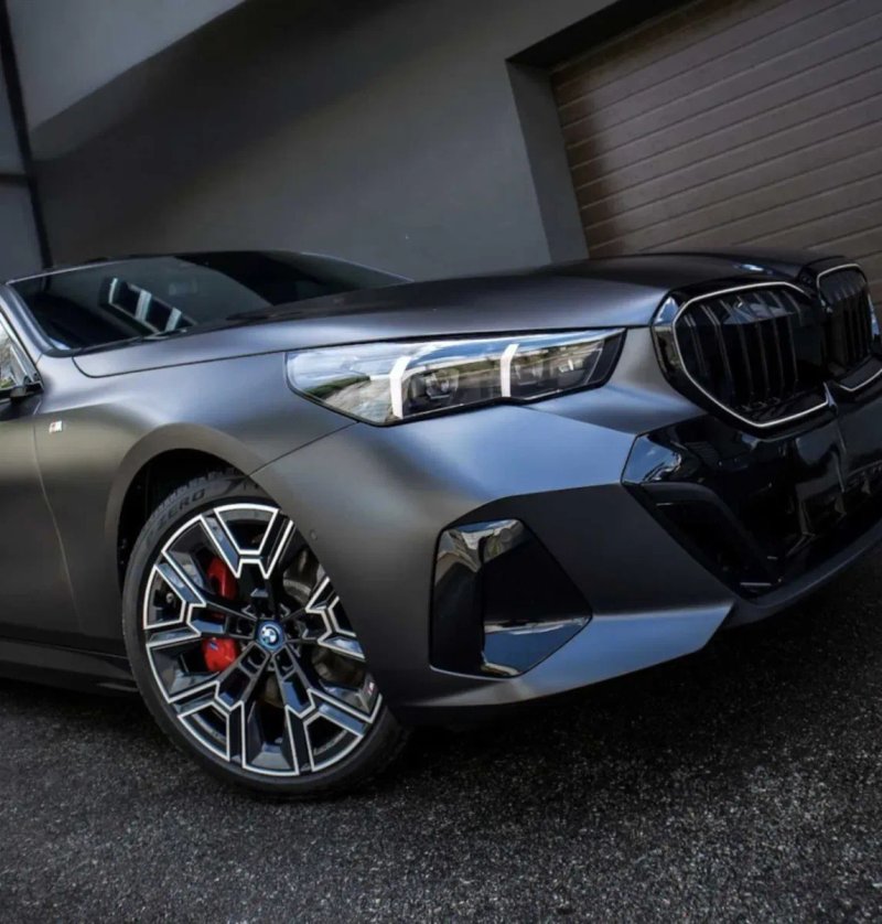 Обвес BMW G60 в стиле G60 M-Performance M-Tech M-Sport — фото 2