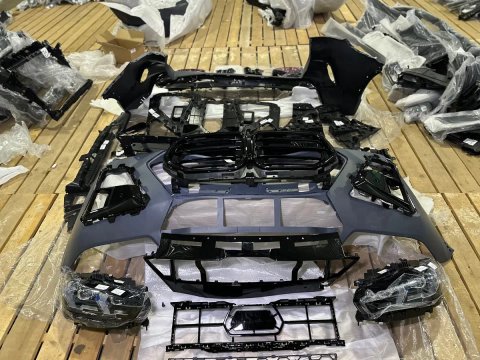 Обвес рестайлинга BMW X5 G05 2019-2023 в X5 G05 LCI M 2023+ рестайлинг