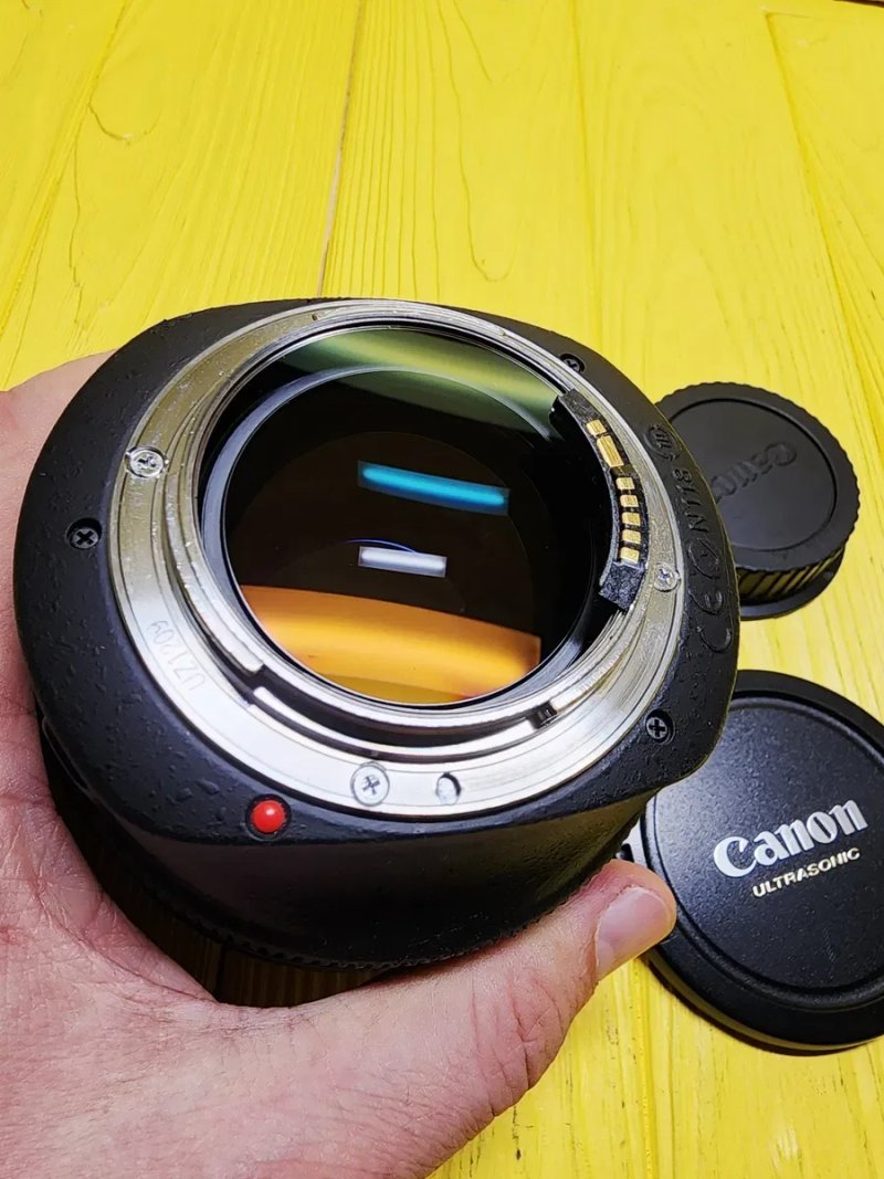 Объєктив Canon EF 85 mm f/1.2L II USM — фото 6
