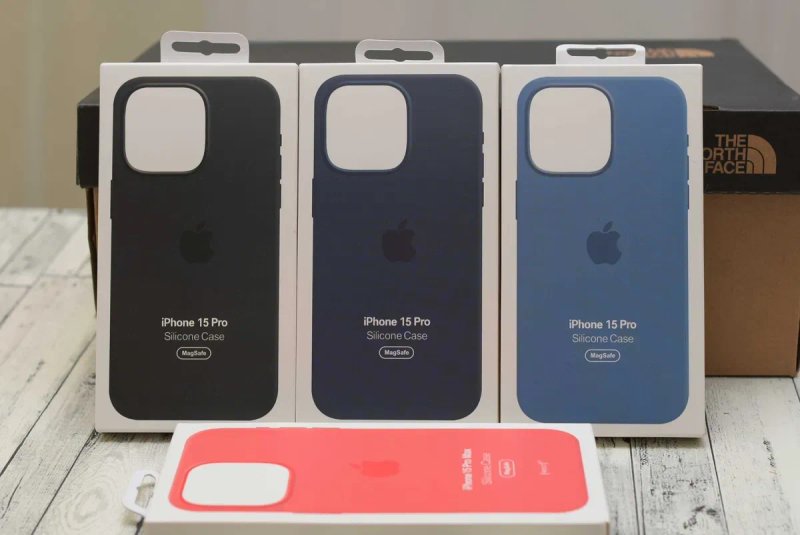 Офіційний чехол iphone 15 17 pro max Air magsafe finewoven анімація — фото 6