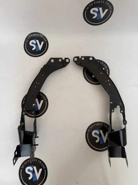 Окуляр фари BMW X1 F48 X2 F39 кріплення панелі 51647426633 51647426634