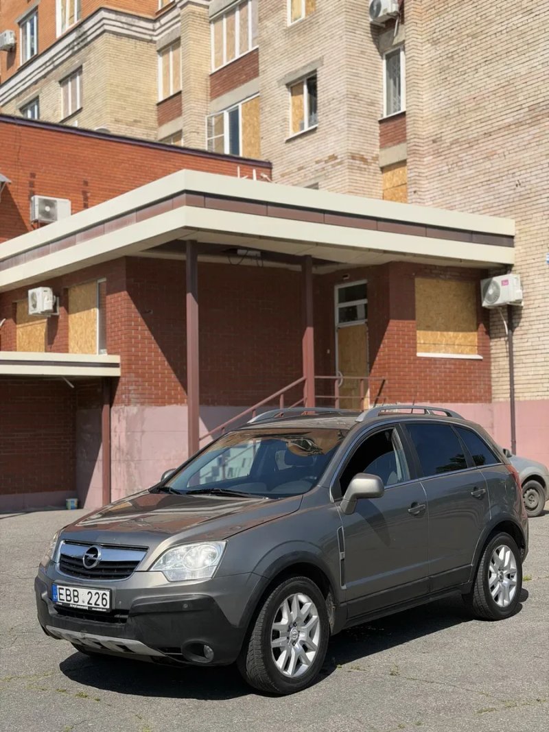Opel Antara 2.0 дизель 2008Год — фото 4