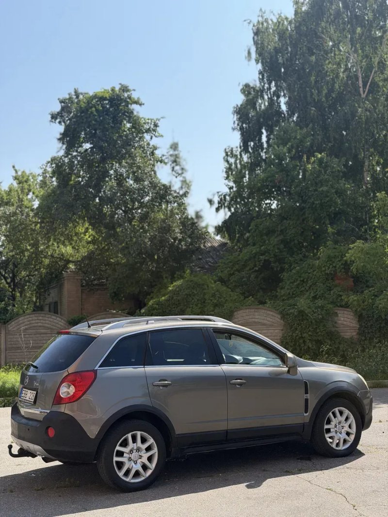 Opel Antara 2.0 дизель 2008Год — фото 6