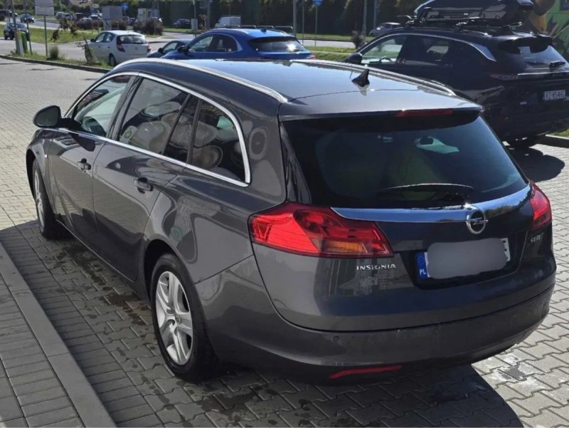 Opel insignia 2.0 дизель для ЗСУ війсковим 2010 — фото 3