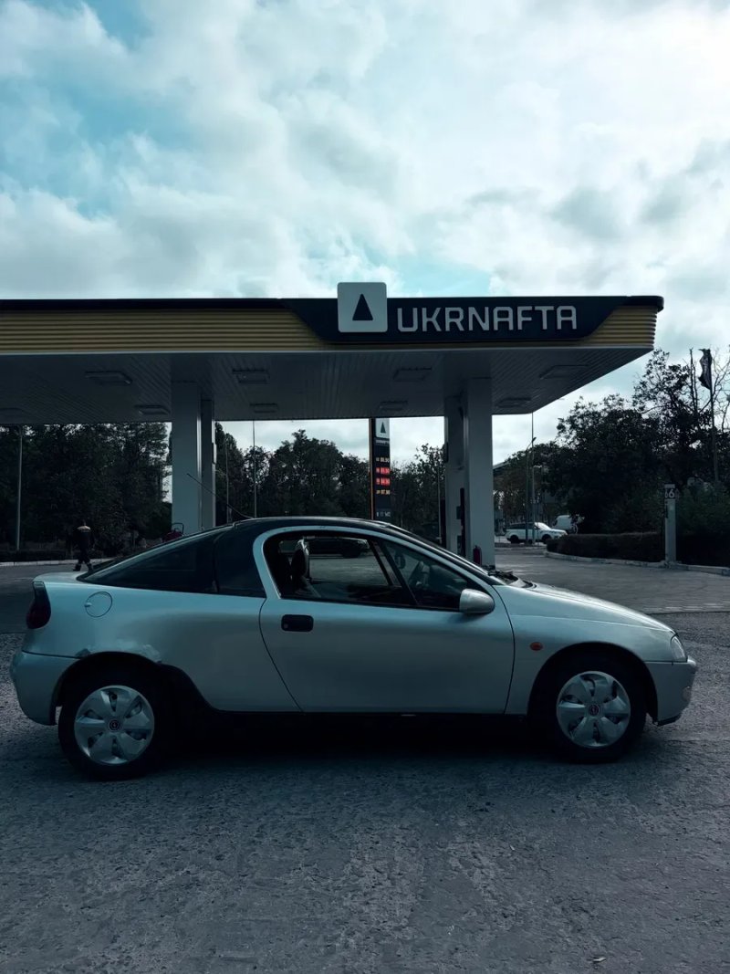 Opel Tigra 1.4 benzin — фото 3
