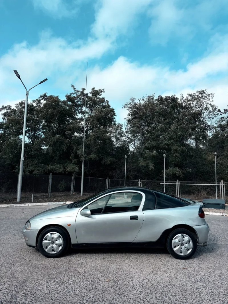 Opel Tigra 1.4 benzin — фото 4