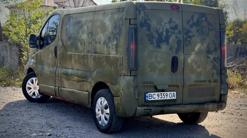 Opel Vivaro  1.9 dti укр регистрация. — фото 4