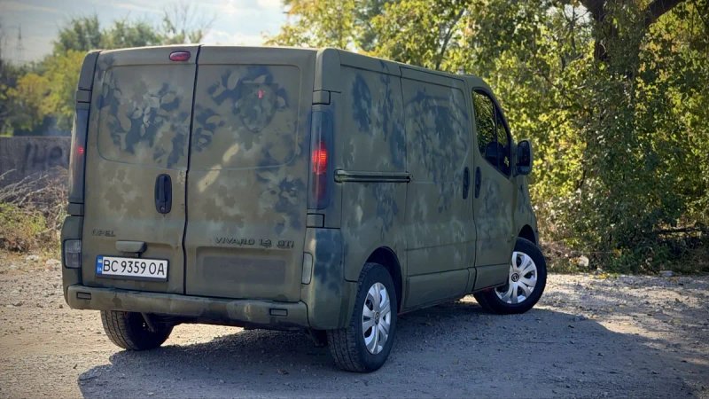 Opel Vivaro  1.9 dti укр регистрация. — фото 5
