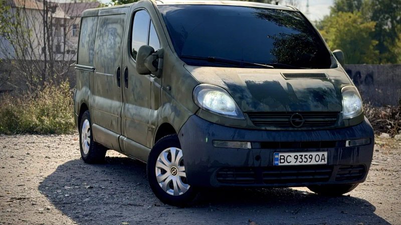 Opel Vivaro  1.9 dti укр регистрация. — фото 8