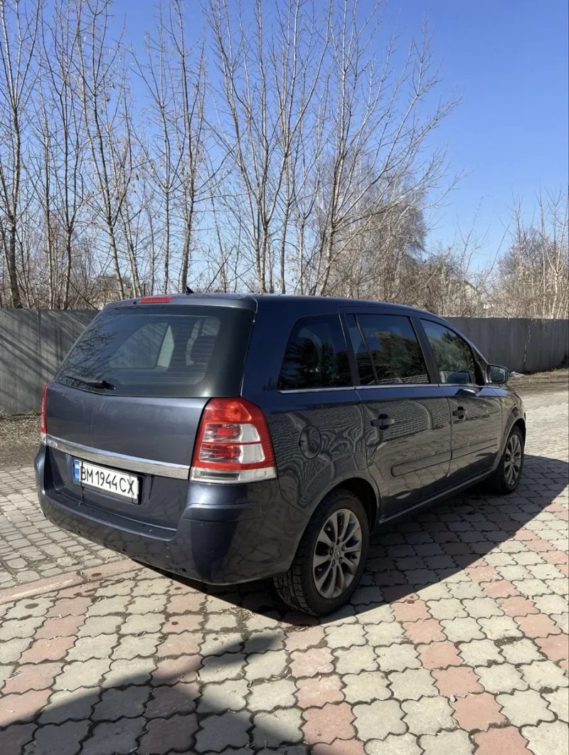Opel Zafira b 2.2 2012 автомат — фото 4