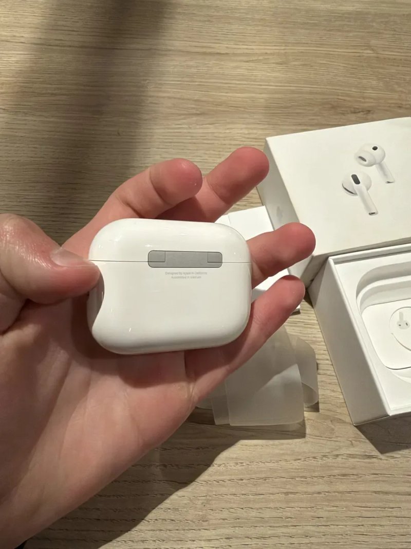 Оригінал Apple Airpods Pro 3 ГАРАНТІЯ + ПОВНИЙ КОМПЛЕКТ — фото 3
