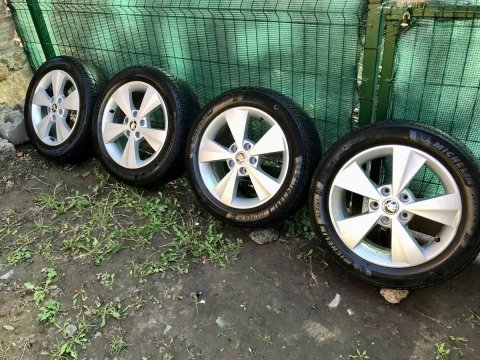 Оригинал диски  резина Vag R16 5/112 Skoda Octavia A5 A7  SuperB,Зима