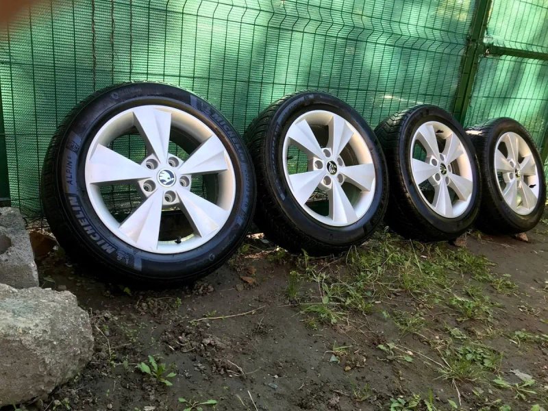 Оригинал диски  резина Vag R16 5/112 Skoda Octavia A5 A7  SuperB,Зима — фото 2