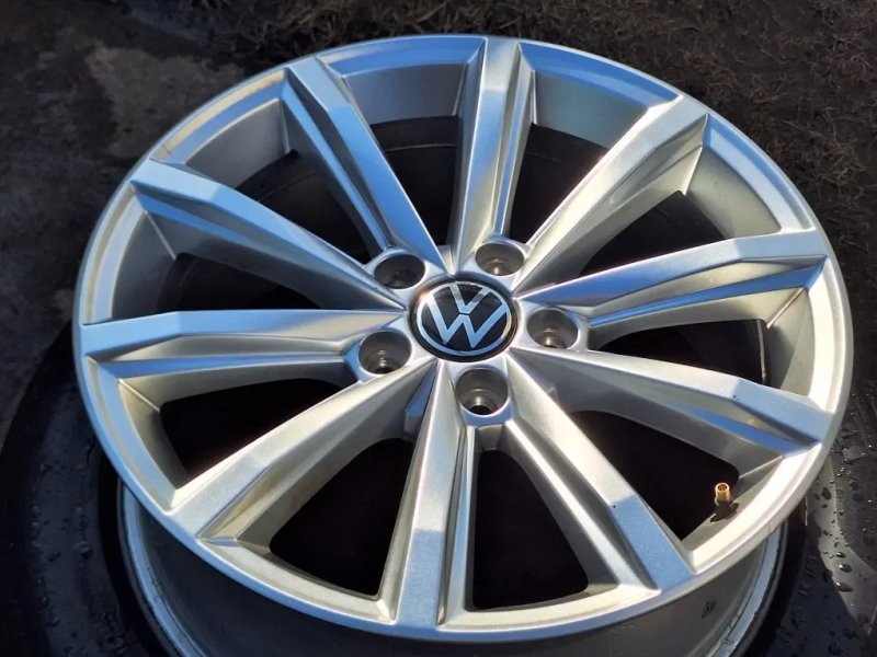 Оригінал литі диски R17 VW Golf 7 8 Tiguan Passat B8 Alltrack — фото 2