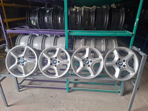 Оригінальні диски БМВ Х5  5/120 R17 7,5J ET43.