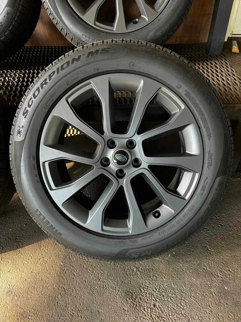 Оригінальні диски Land Rover Range Rover Sport L461, L460 + шини R21 — фото 4