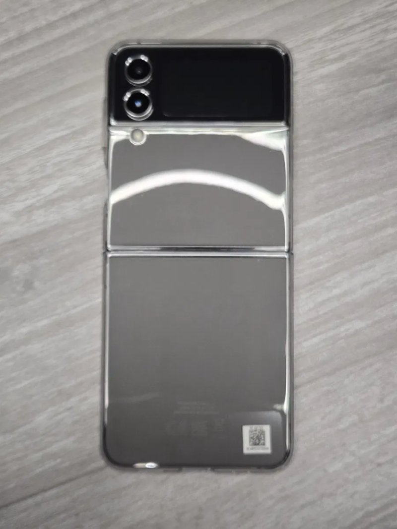 Оригінальний чохол Samsung Galaxy Z Flip 4 Clear Slim Cover Нові — фото 5