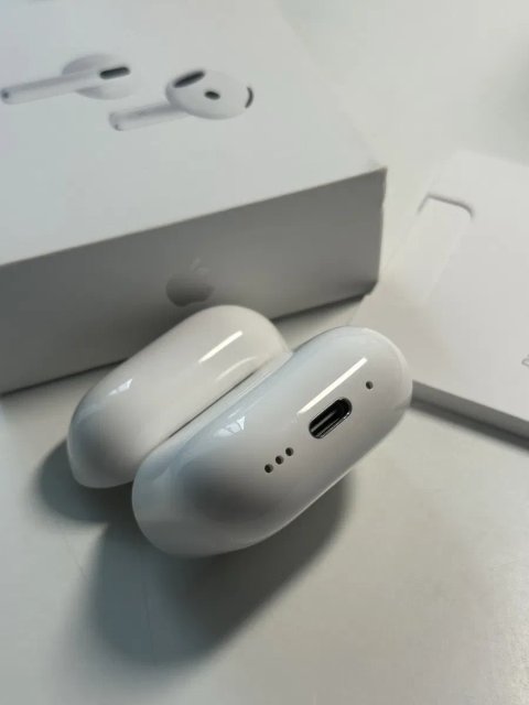 Оригінальний Кейс AirPods 4 ANC А3055 А3056 А3059