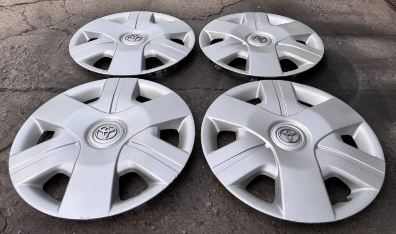 Оригинальные колпаки Toyota r14 на Toyota Yaris/Corolla/Aygo/Carina/Caldina/Agya/Auris/Hiace/iQ/Matrix/Camry — фото 2