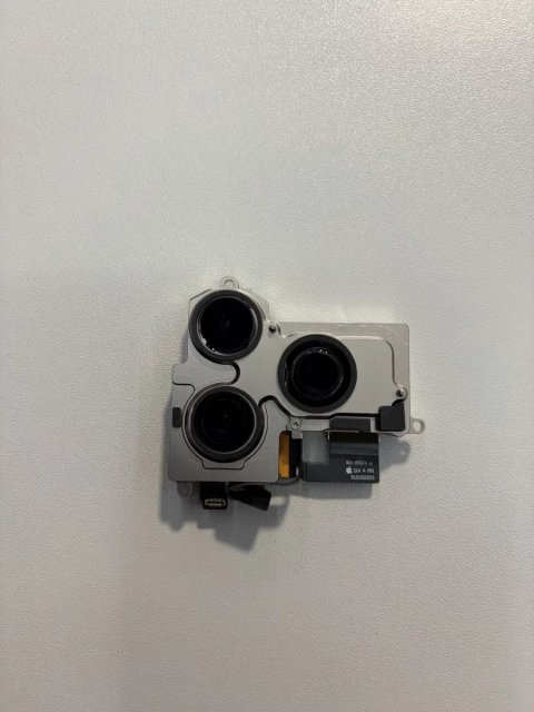 Основний модуль камери iPhone 17 Pro / Pro Max