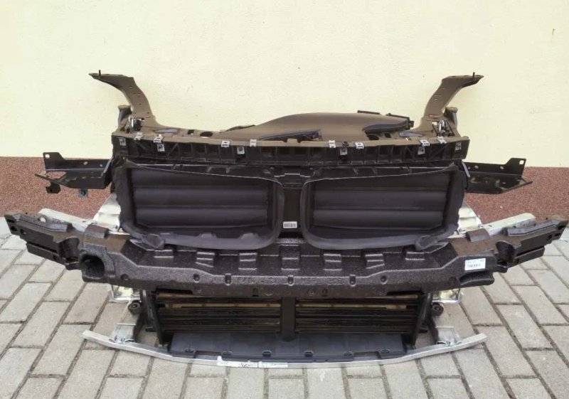 Панель передня BMW X1 F48 вентилятор разборка — фото 5