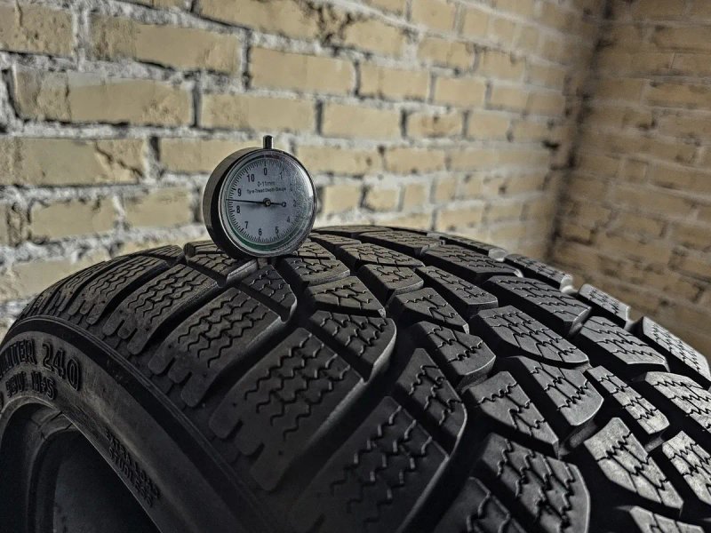 Пара 245/40r19 Pirelli | 2024 | 8.5mm | Як нові, ідеальний стан, без пошкоджень, без ремонтів, без дефектів | Зимові преміум шини | Тільки з Німеччини — фото 4