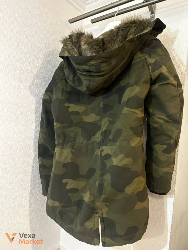 Парка H&M утеплена камуфляжна — фото 3