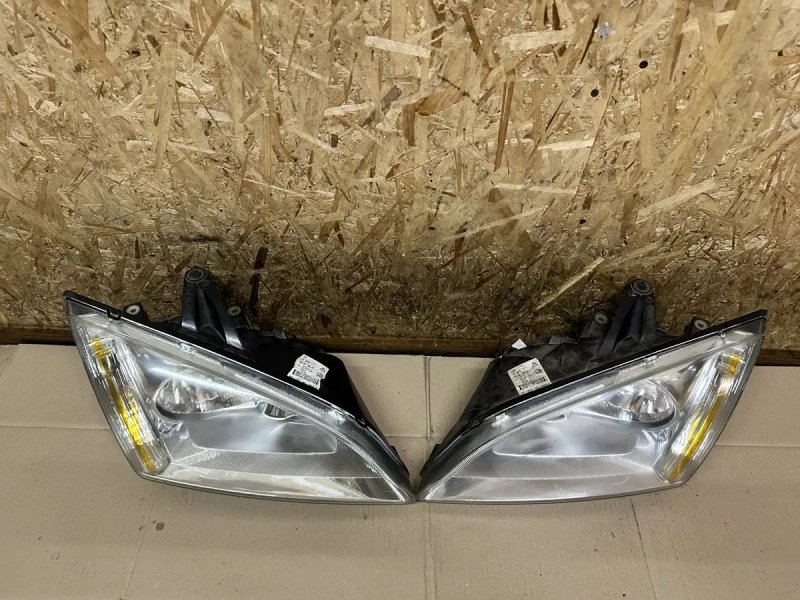 Передні фари Ford Focus II Форд Фокус 2 2004-2008 дорестайл — фото 2