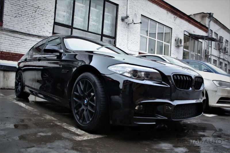 Передний бампер на BMW M 5 стиль F10 бмв ф10 обвес — фото 2