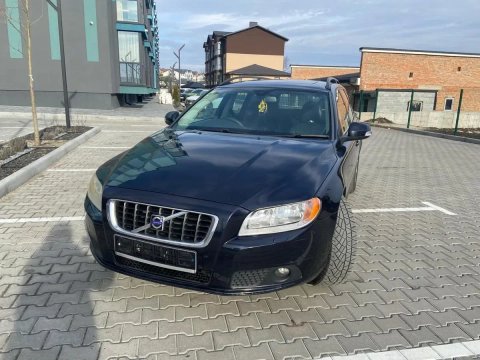 Передок Volvo V70 lll бампер комплект