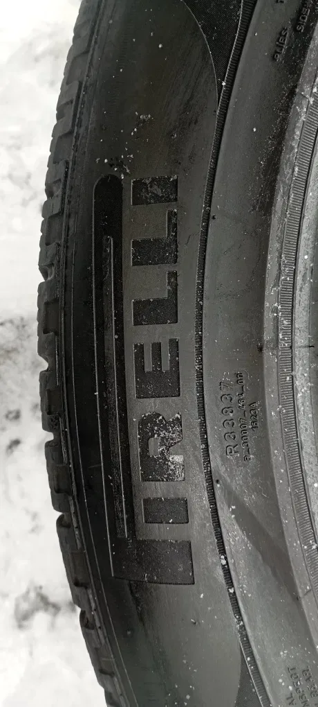 Pirelli 275 45 r21 зимові 315 40 r21 різноширокі шини б'у з Європи R21 — фото 6