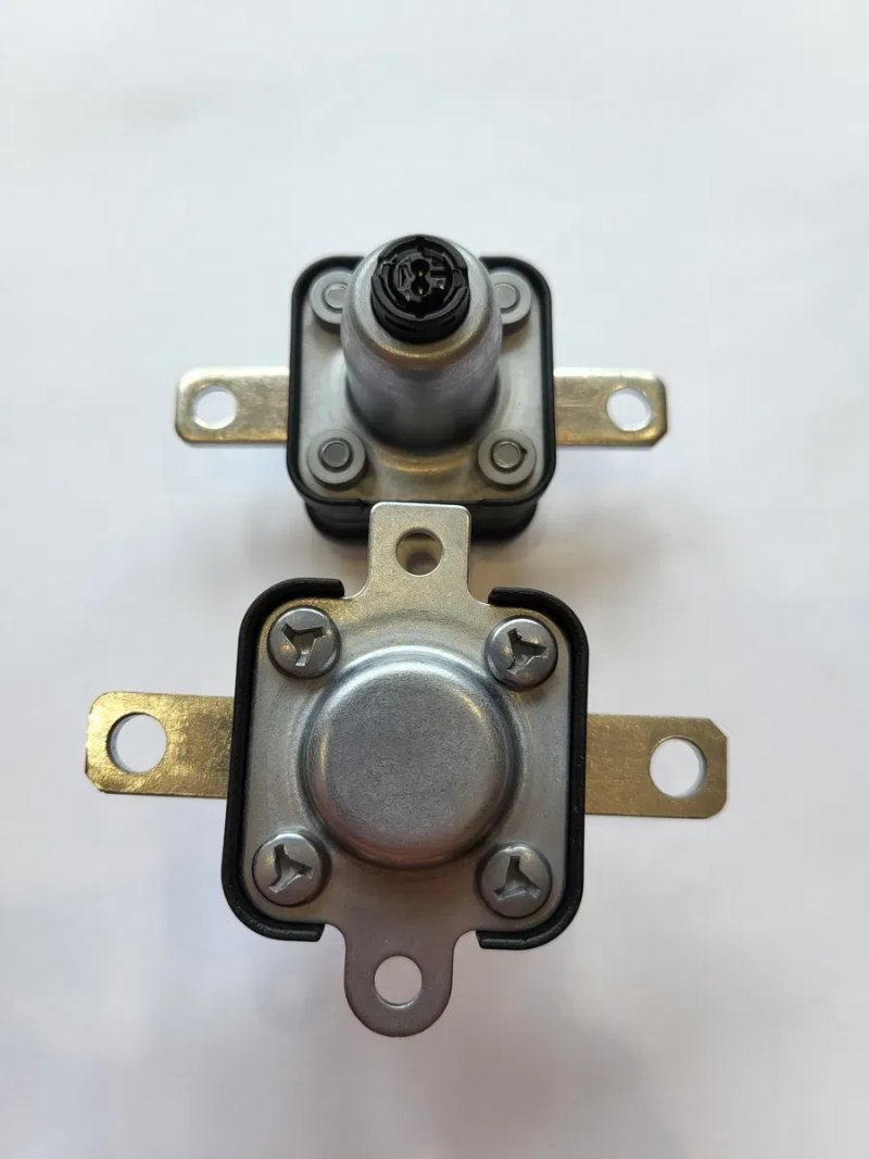 Піропатрон Запобіжник Audi Etron Q6 Q7 Q8 8054001G 8054001F 8054002F 0Z3915631X 0Z3915631B — фото 7